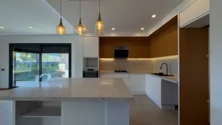 Güre’de, Kazdağları’nın temiz havası ve sakin atmosferiyle çevrili, kendine ait yaşam alanı sunan özel bir villa. - Görsel 9